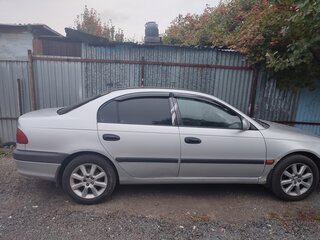 1998 Toyota Avensis I, серебристый, 450000 рублей, вид 4