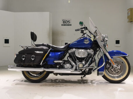 2010 Harley-Davidson Road King, синий, 750000 рублей, вид 4