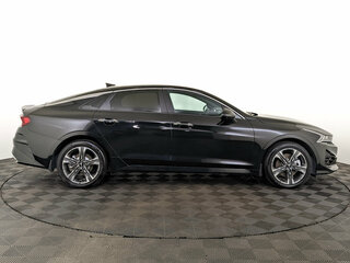 2021 Kia K5 III, чёрный, 2825000 рублей, вид 4