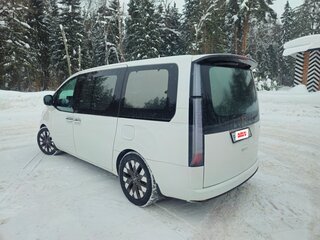 2021 Hyundai Staria I, белый, 5600000 рублей, вид 2