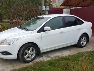 2010 Ford Focus II Рестайлинг, белый, 420000 рублей, вид 1