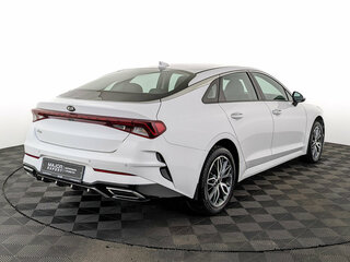 2021 Kia K5 III, белый, 2350000 рублей, вид 5