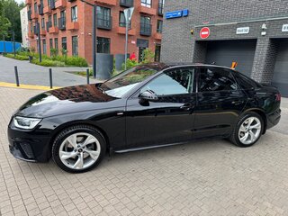 2021 Audi A4 40 TFSI V (B9) Рестайлинг, чёрный, 3680000 рублей, вид 5