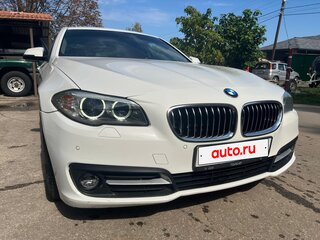 2016 BMW 5 серии 525d xDrive VI (F10/F11/F07) Рестайлинг, белый, 2300000 рублей, вид 3