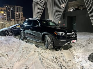 2020 Mercedes-Benz GLE 350 II (V167), чёрный, 4500000 рублей, вид 2