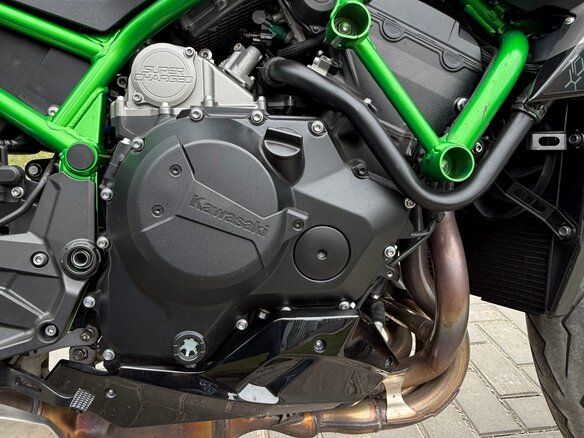 2020 Kawasaki Z H2, зелёный, 1200000 рублей - вид 2