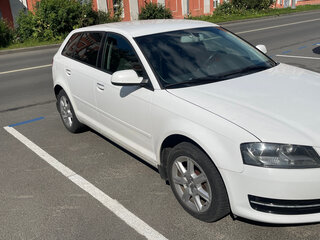 2011 Audi A3 II (8P) Рестайлинг 2, белый, 650000 рублей, вид 1
