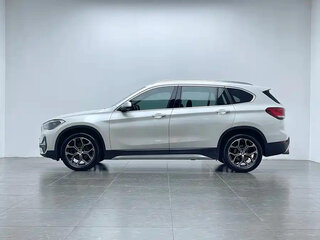 2022 BMW X1 Long 20Li sDrive II (F48) Рестайлинг, белый, 2600000 рублей, вид 5