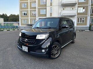 2012 Toyota bB II Рестайлинг, чёрный, 800000 рублей, вид 1