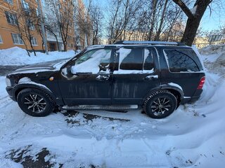2004 Ford Explorer III, чёрный, 700000 рублей, вид 3