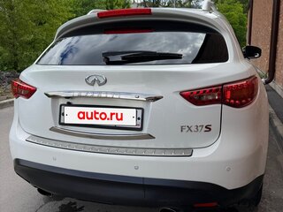 2011 Infiniti FX37 II (S51), белый, 1650000 рублей, вид 4