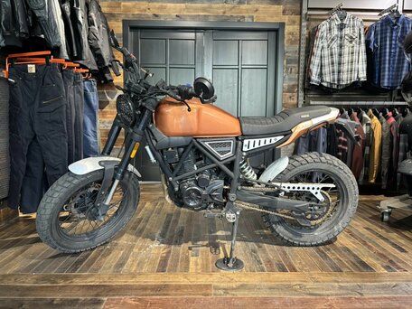 2023 Fuego Scrambler 250, оранжевый, 140000 рублей, вид 1
