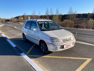 1998 Toyota Raum I, белый, 520000 рублей, вид 1