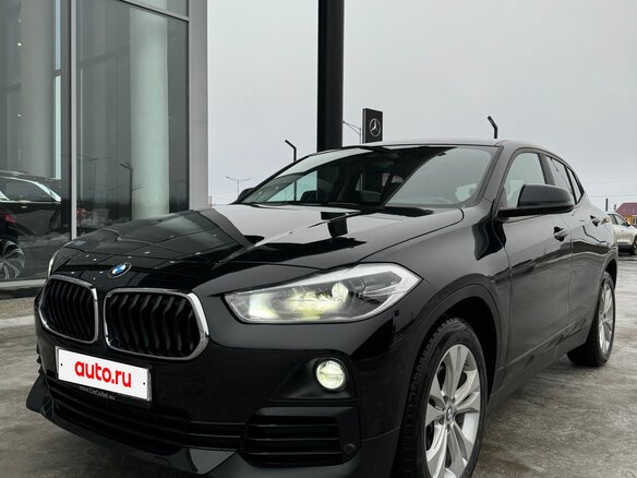 2018 BMW X2 xDrive20d I (F39), чёрный, 3050000 рублей - вид 2