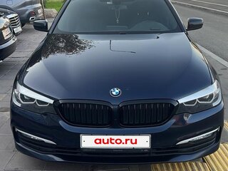 2018 BMW 5 серии 520i VII (G30/G31/G38), синий, 3270000 рублей, вид 2