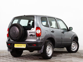 2016 Chevrolet Niva I Рестайлинг, серый, 609000 рублей, вид 4