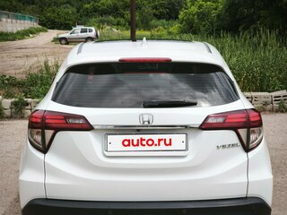 2021 Honda Vezel I Рестайлинг, белый, 2190000 рублей, вид 5