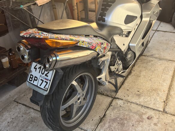 2005 Honda VFR 800, серый, 550000 рублей - вид 2