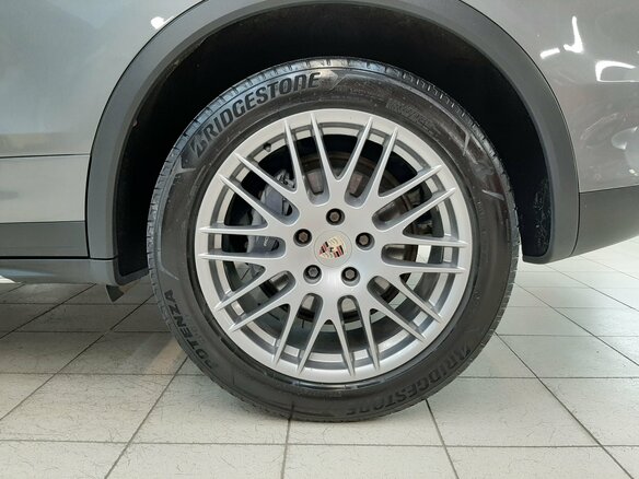 2014 Porsche Cayenne II (958), серый, 2749000 рублей - вид 13