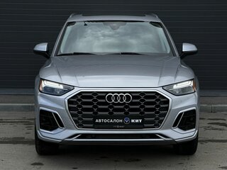 2021 Audi Q5 45 TFSI II (FY) Рестайлинг, серебристый, 3829000 рублей, вид 2