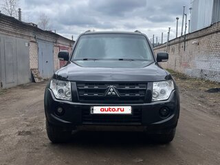 2013 Mitsubishi Pajero IV Рестайлинг 1, чёрный, 1590000 рублей, вид 2