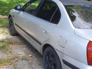2003 Hyundai Elantra III (XD), серый, 200000 рублей, вид 4