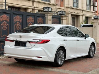 2025 Toyota Camry IX (XV80) China Market, белый, 3880000 рублей, вид 4
