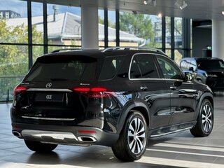 2025 Mercedes-Benz GLE 350 II (V167) Рестайлинг, чёрный, 11500000 рублей, вид 4