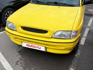 1994 Ford Escort V Рестайлинг 1, жёлтый, 790000 рублей, вид 2