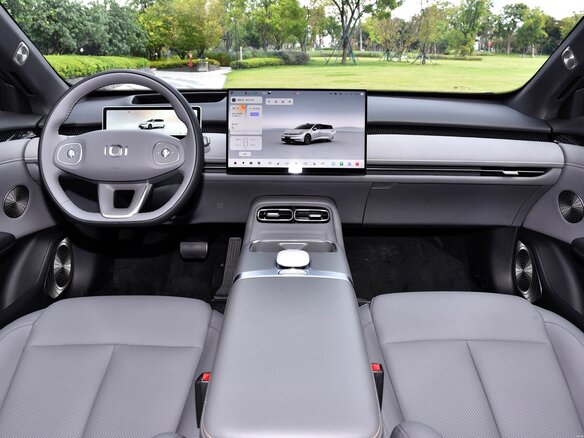 2026 Changan Qiyuan A06 28.39 kWh, белый, 2970000 рублей - вид 11