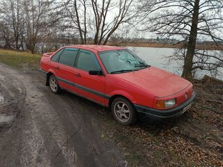 1989 Volkswagen Passat B3, красный, 90000 рублей, вид 2