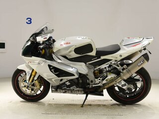 Aprilia RSV1000 R
