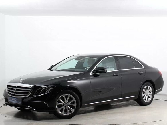 2016 Mercedes-Benz E-Класс 200 V (W213, S213, C238), чёрный, 2250000 рублей - вид 1