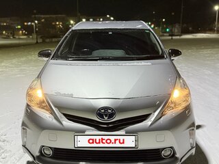 2013 Toyota Prius Alpha I (ZVW40/41), серый, 1280000 рублей, вид 3