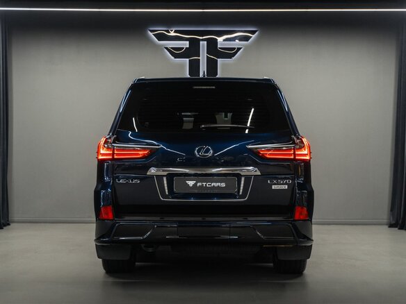 2018 Lexus LX 570 III Рестайлинг 2, синий, 9994000 рублей - вид 16