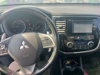 2012 Mitsubishi Outlander III, белый, 911000 рублей, вид 4