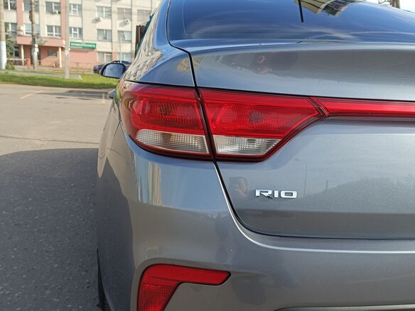 2017 Kia Rio IV, серый, 937000 рублей - вид 15