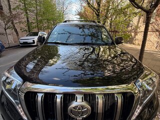 2017 Toyota Land Cruiser Prado 150 Series Рестайлинг 1, чёрный, 5500000 рублей, вид 1
