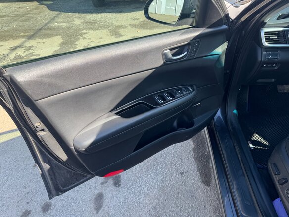 2019 Kia Optima IV Рестайлинг, серый, 2290000 рублей - вид 32