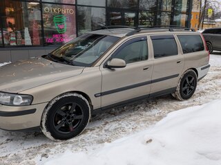 2000 Volvo V70 II, золотистый, 580000 рублей, вид 2