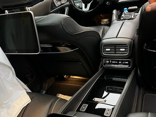 2021 Mercedes-Benz Maybach GLS 600 I, чёрный, 15900000 рублей, вид 5