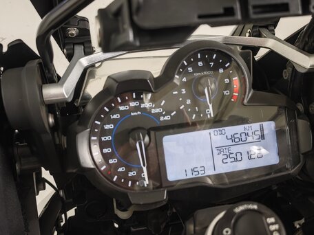 2016 BMW R 1200 GS, белый, 1000000 рублей, вид 2