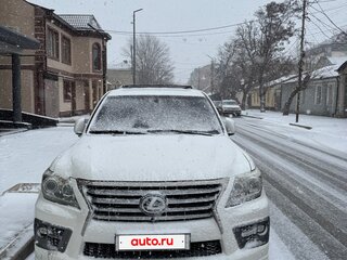 2013 Lexus LX 570 III Рестайлинг, белый, 4100000 рублей, вид 1