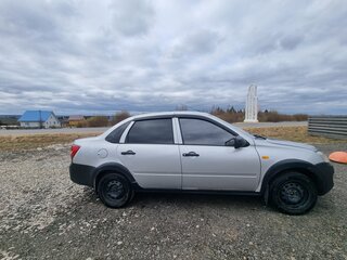 2012 Lada (ВАЗ) Granta I, серебристый, 220000 рублей, вид 2