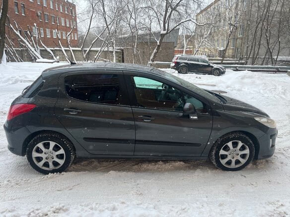 2010 Peugeot 308 I, чёрный, 400000 рублей - вид 6