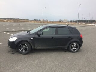 2009 Kia Ceed I, чёрный, 450000 рублей, вид 4