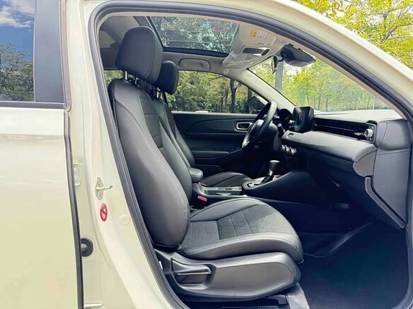 2023 Honda Vezel II, белый - вид 14