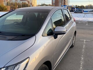 2017 Honda Fit III Рестайлинг, серебристый, 1199000 рублей, вид 5