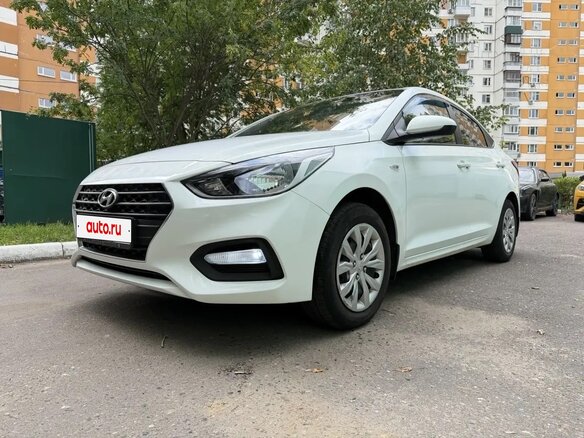 2017 Hyundai Solaris II, белый