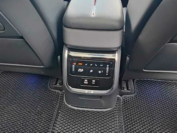 2025 Hongqi HS7 II, коричневый, 4190000 рублей - вид 21